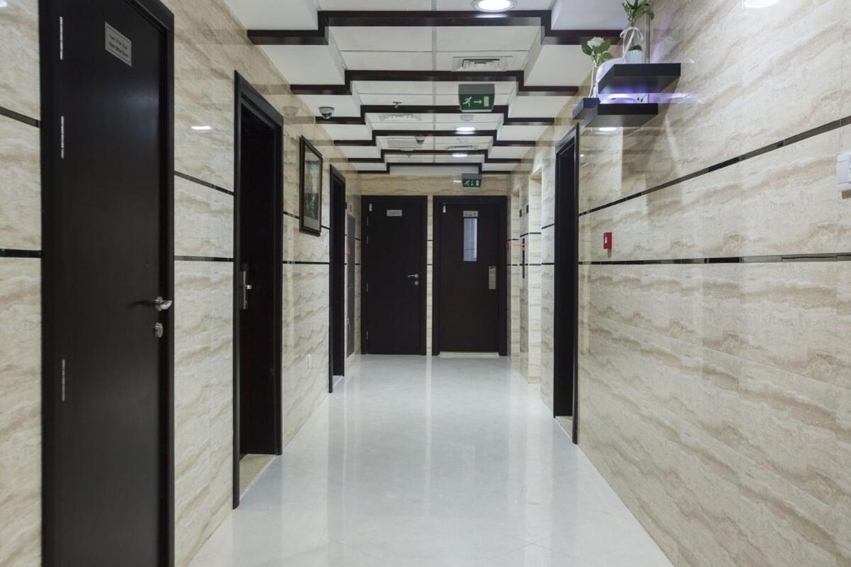 Traveller Partition Room In Al Barsha 1 Near Metro Dubai Esterno foto