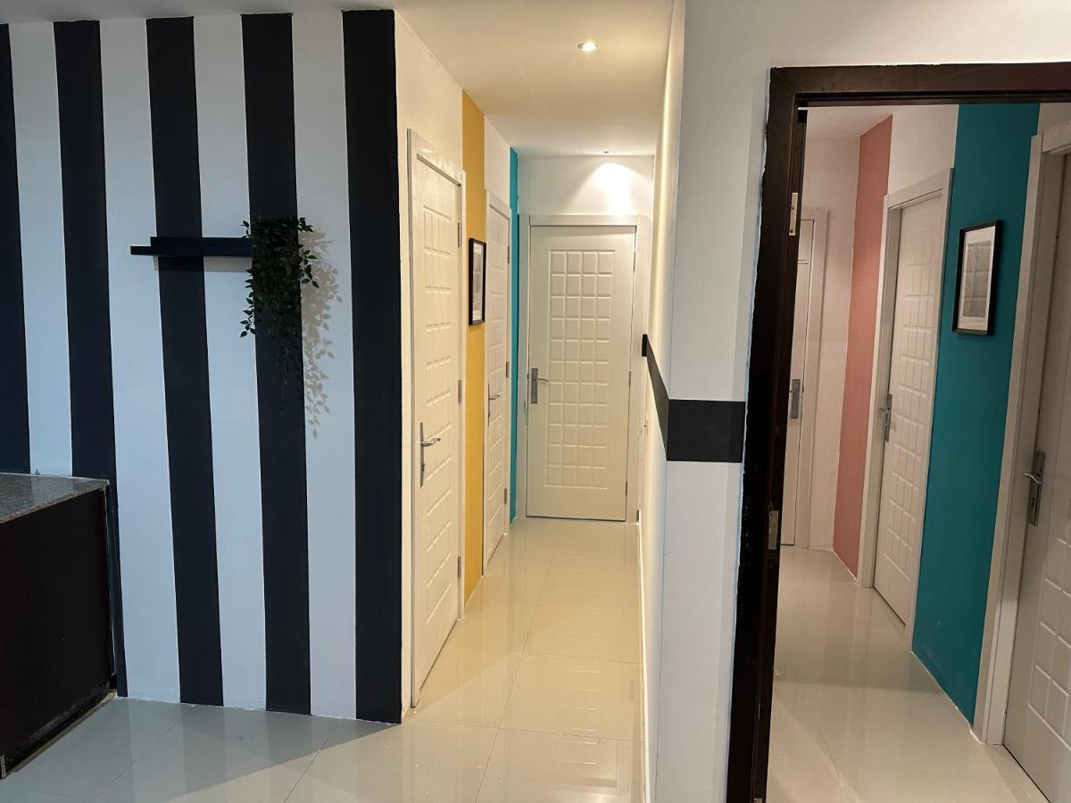 Traveller Partition Room In Al Barsha 1 Near Metro Dubai Esterno foto